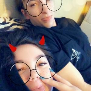 Meet your Posher, Alexis